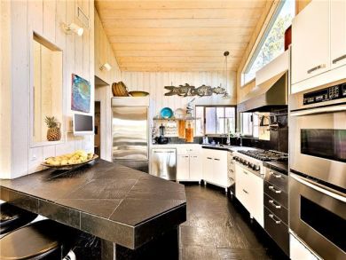 Malibu Luxury Vacation Home with Pool